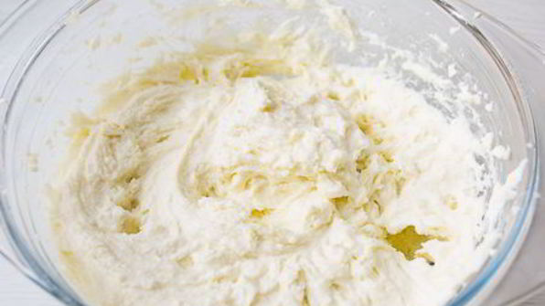 творожный тарт с персиками