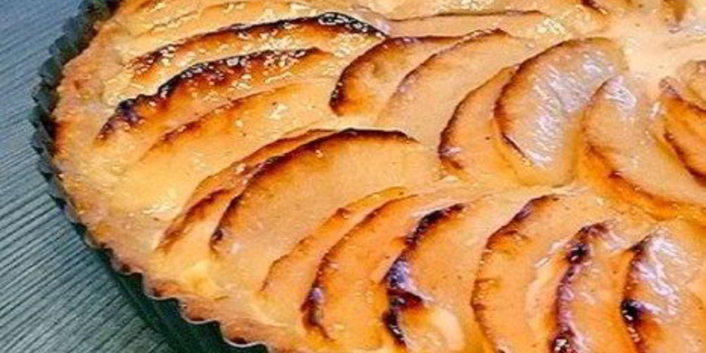 Рецепт яблочный тарт со сметаной