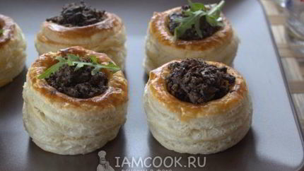 Волованы с грибами