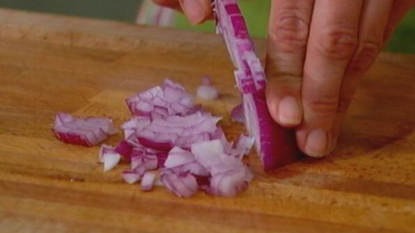 яйца, запеченные с грибами и картофелем