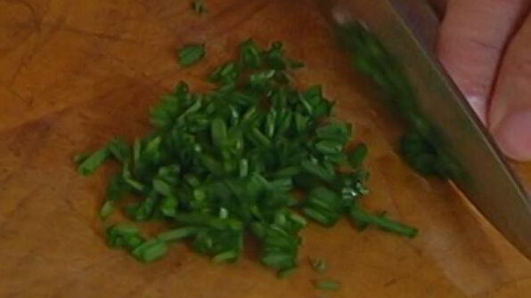 яйца, запеченные с грибами и картофелем