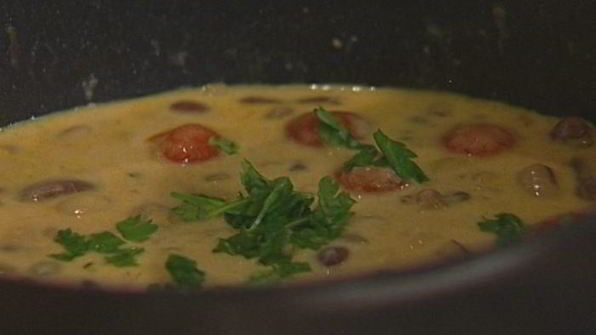 закуска из фасоли с чечевицей и кинзой