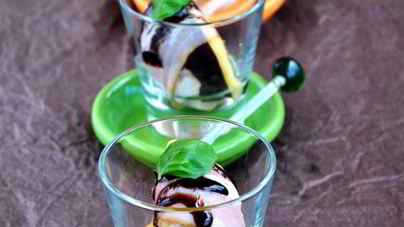 Закуска из инжира с сыром и беконом по-тоскански