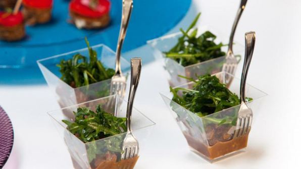 закуска из куриной печени с рукколой